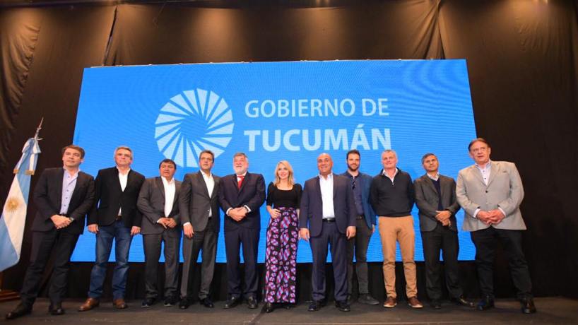 Massa y Manzur analizaron políticas productivas ante 400 empresarios del norte argentino