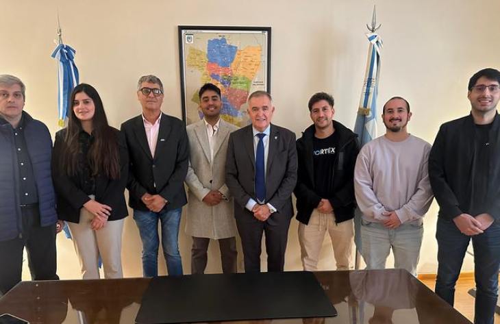Jaldo dialogó con emprendedores del software en Buenos Aires