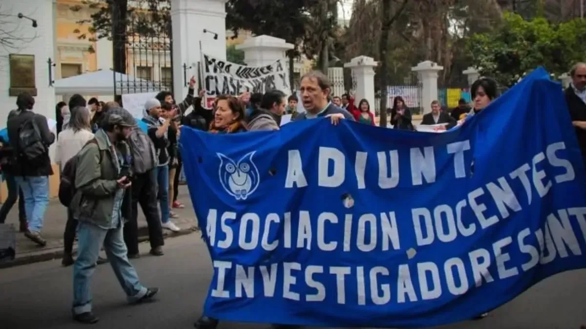 Inicia el paro nacional universitario docente