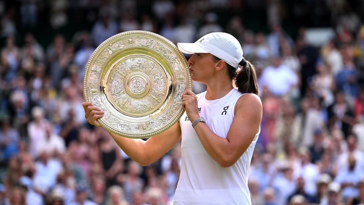 Iga Swiatek aplastó a Amanda Anisimova y se consagró campeona de Wimbledon